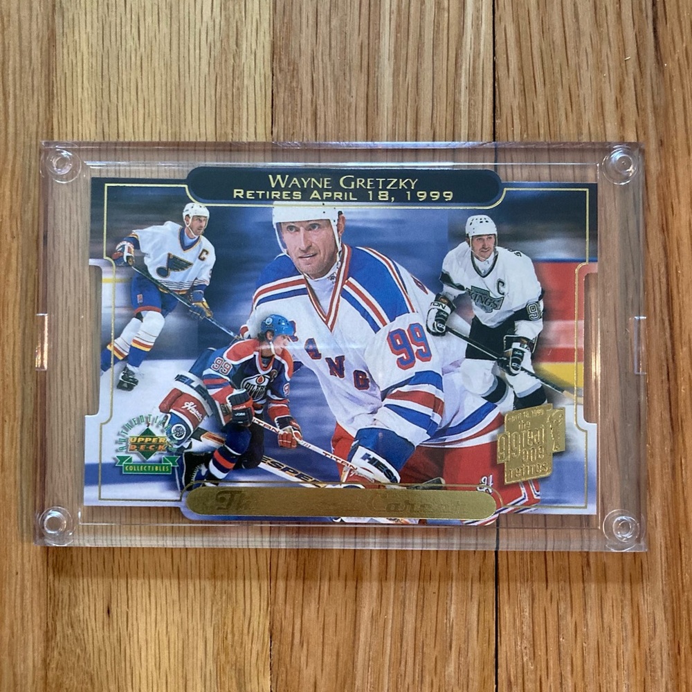 NIP 1999 Upper Deck Authenticated
Gretzky ltd ed Retirement card #8994/9900